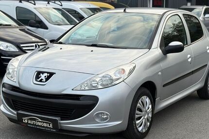 Peugeot 206 83.000 km 3.650 € Dortmund 44147