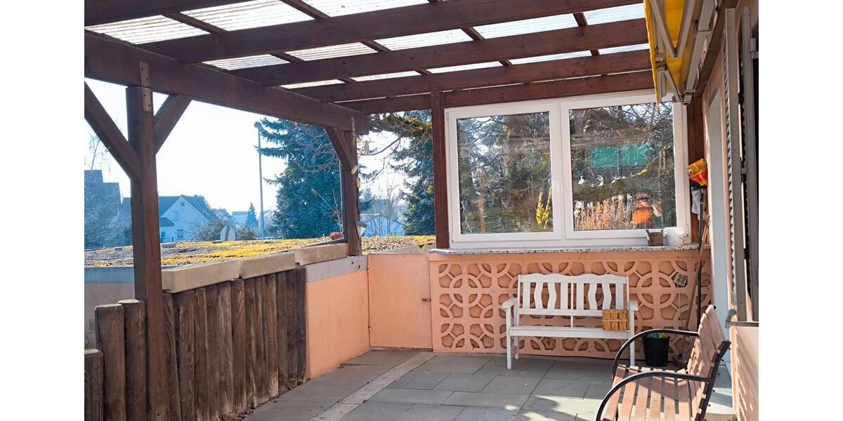 Etagenwohnung Tettnang - 6 Zimmer, 150 m&sup2;, 1.900&euro; | Angebot:26285265
