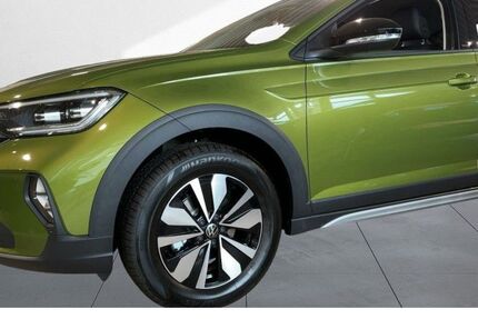 VW Taigo 1.100 km 27.950 &euro; Dresden 01169