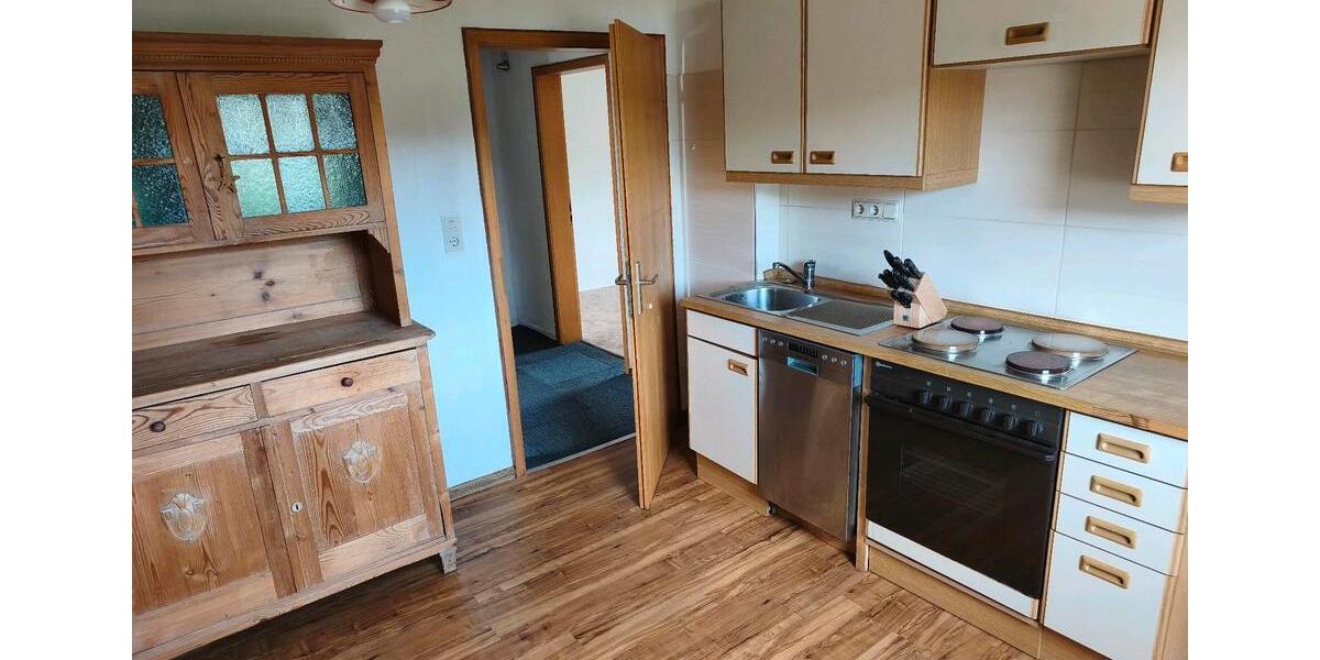 Etagenwohnung Alheim - 4 Zimmer, 80 m&sup2;, 500&euro; | Angebot:26665887