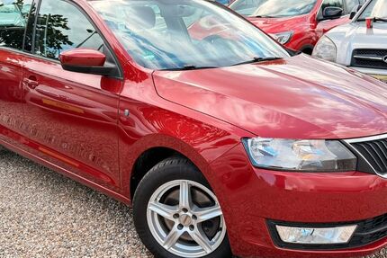 Skoda Rapid 31.547 km 8.990 &euro; Berlin 13089