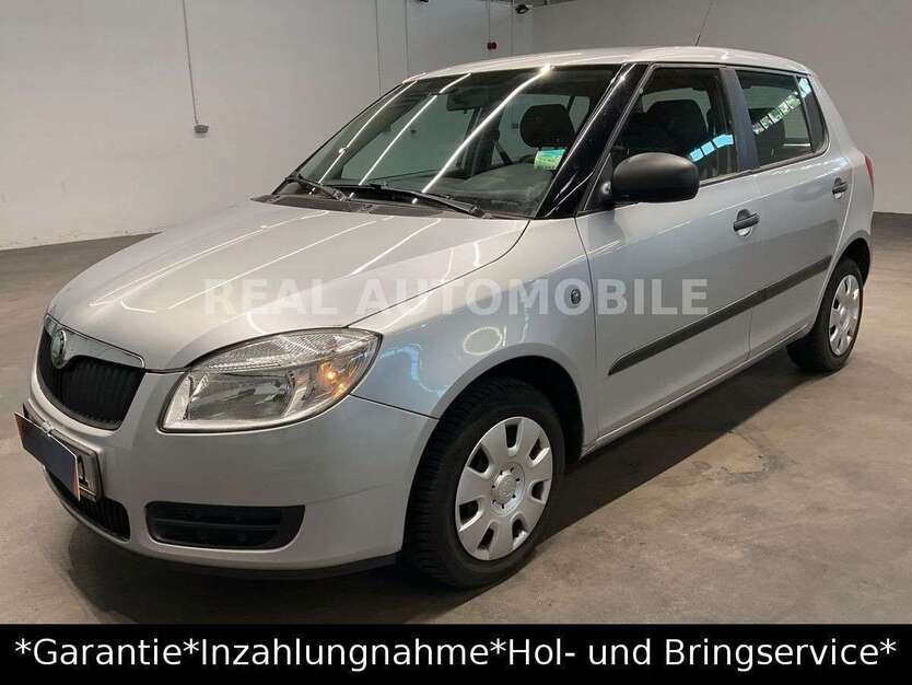 Skoda Fabia 113.000 km 3.200 € Frankfurt 65933