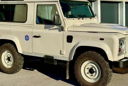 Land Rover Defender 64.790 km 57.850 &euro; Neuwied 56566