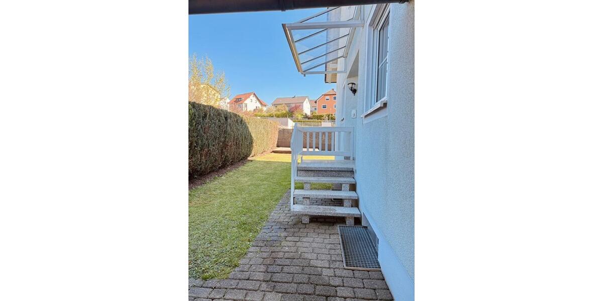 Doppelhaushälfte Kümmersbruck - 8 Zimmer, 176 m&sup2;, 1.450&euro; | Angebot:26640571