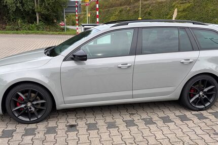 Skoda Octavia 124.000 km 19.500 &euro; Hagen 58097