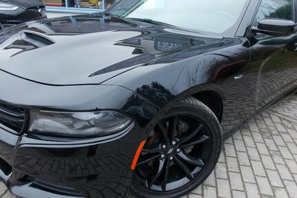 Dodge Charger 5,7 Hemi