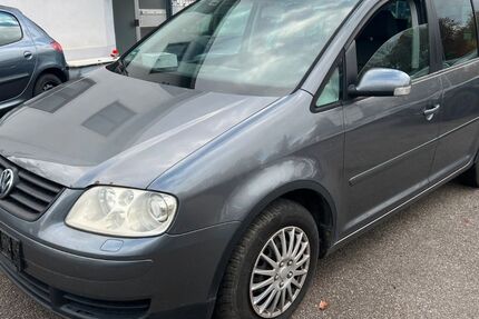 VW Touran 319.000 km 1.400 &euro; Lahr 77933