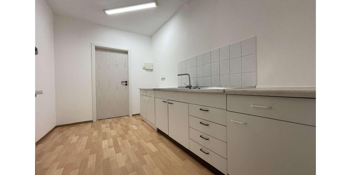 Gewerbeobjekt Sonneberg - 1.470&euro; | Angebot:18505687