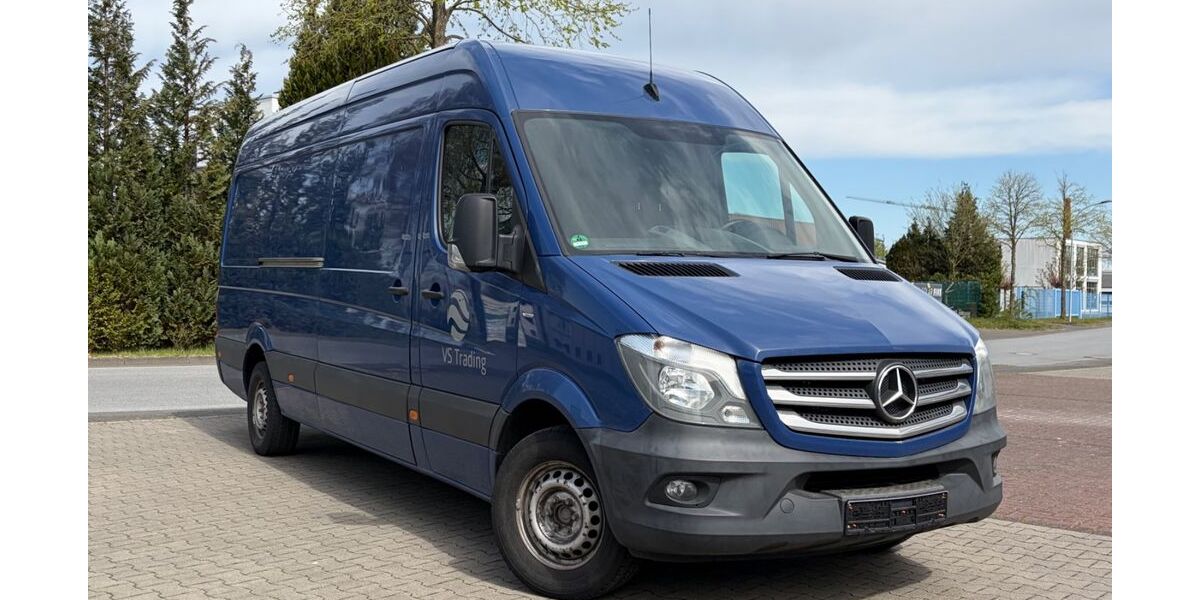 Mercedes-Benz Sprinter 293.632 km 13.500 &euro; Salzkotten 33154