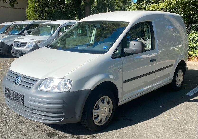 VW Caddy 153.665 km 3.800 € Freiberg 09599
