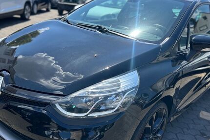 Renault Clio 136.000 km 12.990 &euro; Saarlouis 66740