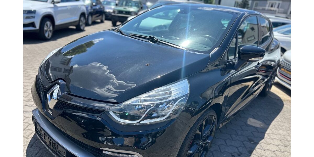 Renault Clio 136.000 km 12.990 &euro; Saarlouis 66740