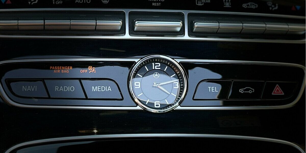 Mercedes-Benz E 400 Limousine 4Matic AMG Line 341.000 km 19.990 &euro; Neckarsulm 74172