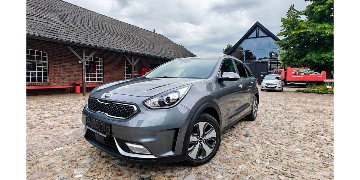 Kia Niro 148.000 km 11.999 &euro; Norderstedt 22844