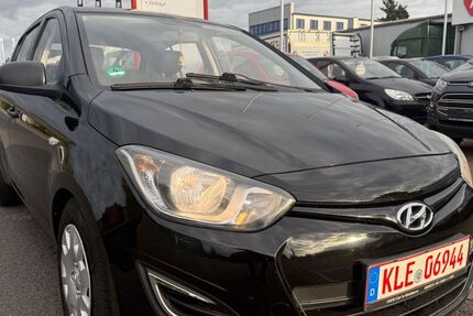 Hyundai i20 124.257 km 3.499 &euro; Geldern 47608