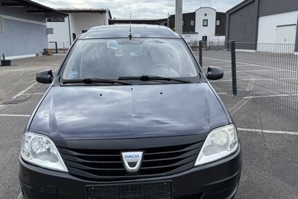 Dacia Logan 212.000 km 690 &euro; Schwandorf 92421