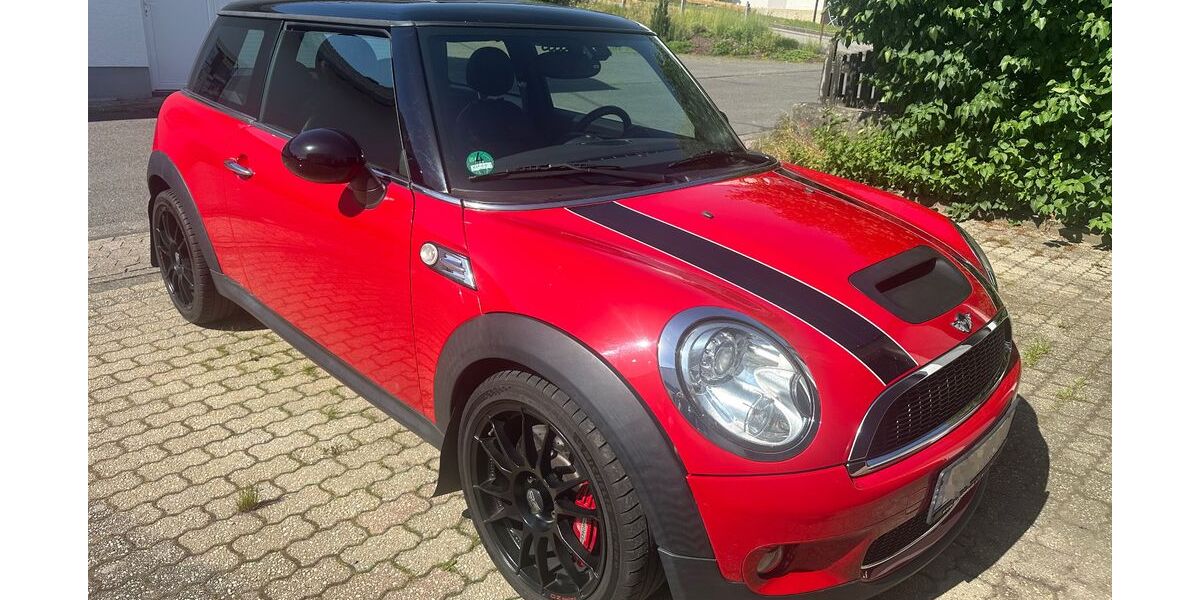 Mini John Cooper Works 107.000 km 9.700 &euro; Argenthal 55496