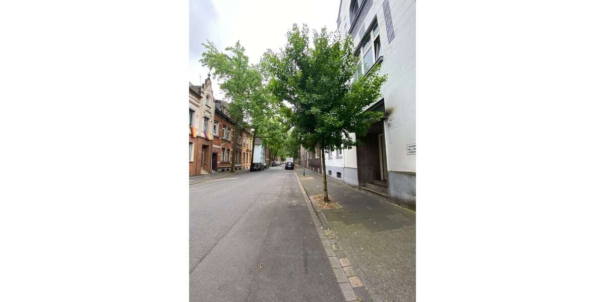 Etagenwohnung Duisburg Hamborn - 3 Zimmer, 110 m&sup2;, 770&euro; | Angebot:27334101