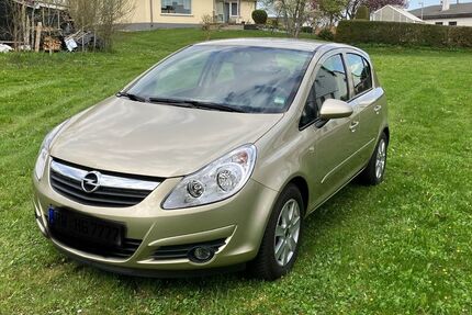 Opel Corsa 46.000 km 5.500 &euro; Dornhan 72175
