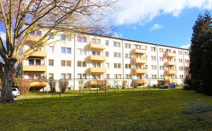 Wohnung zum Mieten in Braunsbedra 368 € 61.1 m²
