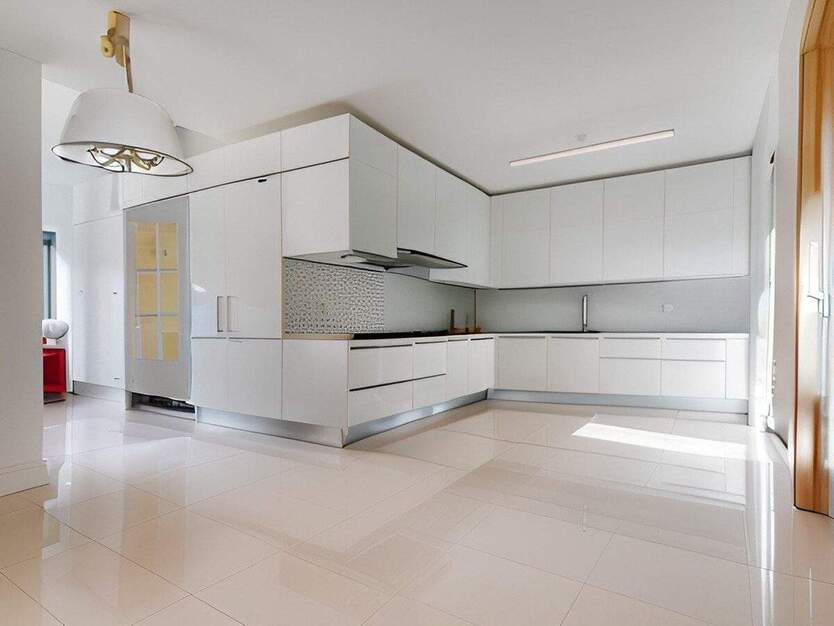 Großzügige Doppelhaushälfte mit XXL-Garage in exponierter Wohnlage von Hösel !! 5 zimmer