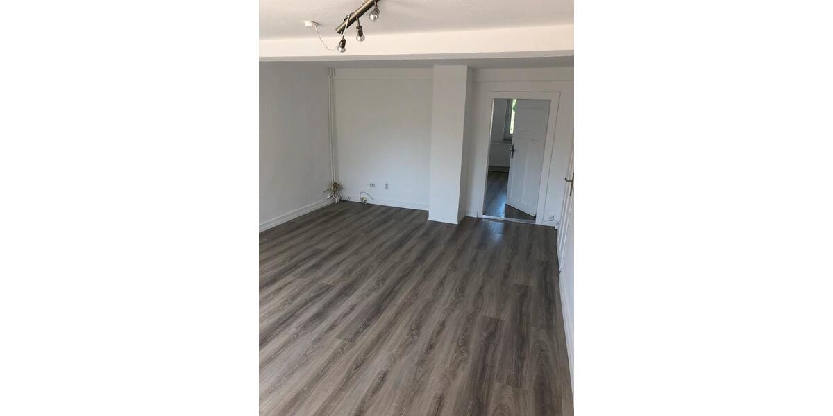 Reihenhaus Lamspringe - 6 Zimmer, 155 m&sup2;, 900&euro; | Angebot:25422916