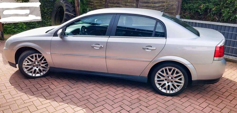 Opel Vectra 200.000 km 1.950 &euro; Hochspeyer 67691