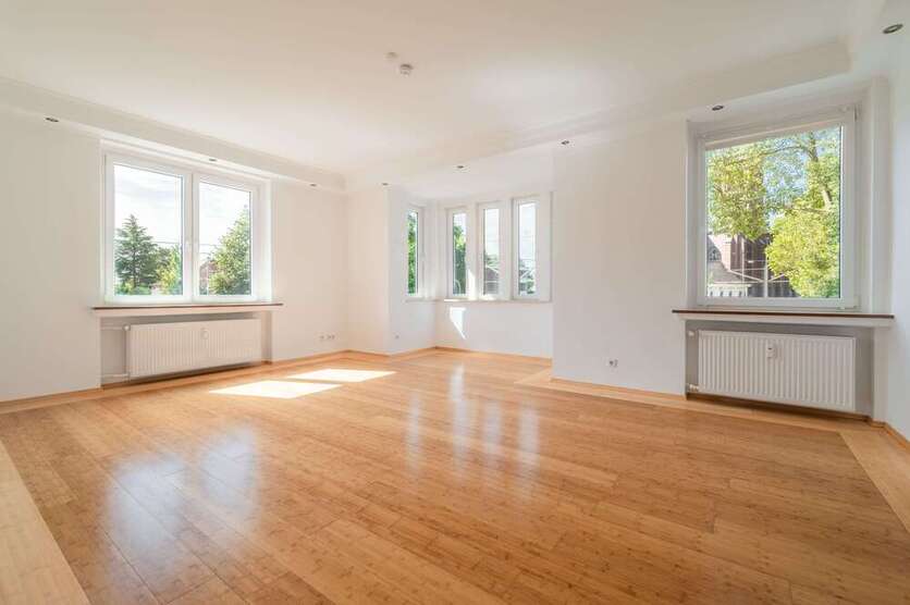 Wohnung zum Kaufen in Düsseldorf 498.000 € 96.95 m²