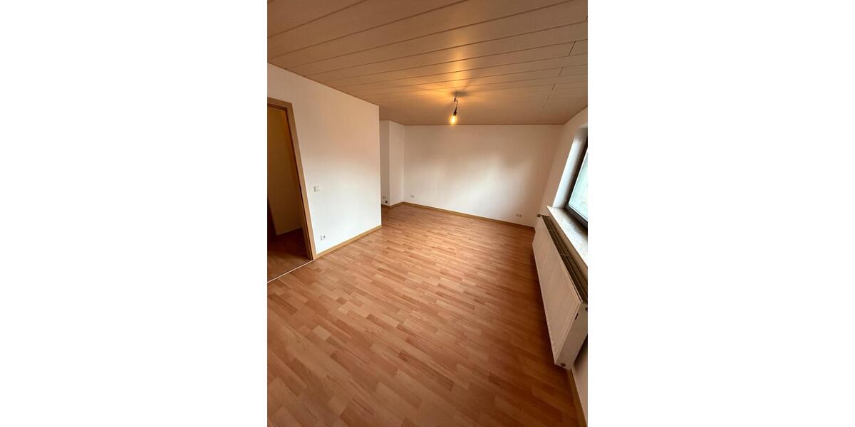 Erdgeschoßwohnung Emmelshausen - 2.5 Zimmer, 64 m&sup2;, 620&euro; | Angebot:25989164