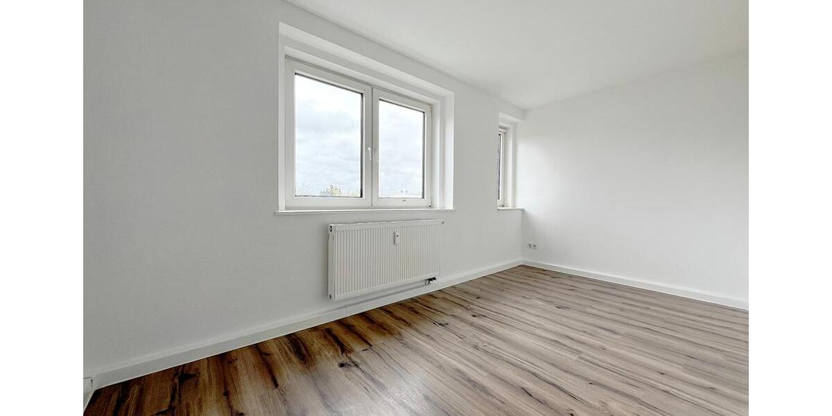 Etagenwohnung Glauchau - 3 Zimmer, 61 m&sup2;, 390&euro; | Angebot:26003170