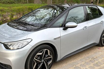 VW ID.3 21.000 km 22.300 &euro; Wassenberg 41849