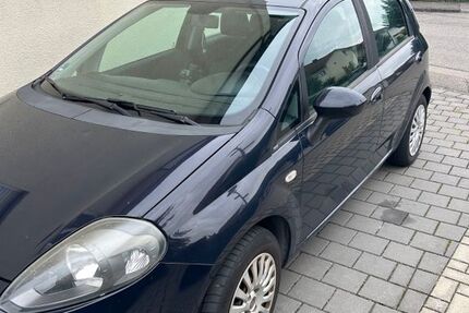 Fiat Punto 152.000 km 2.300 € Hilzingen 78247