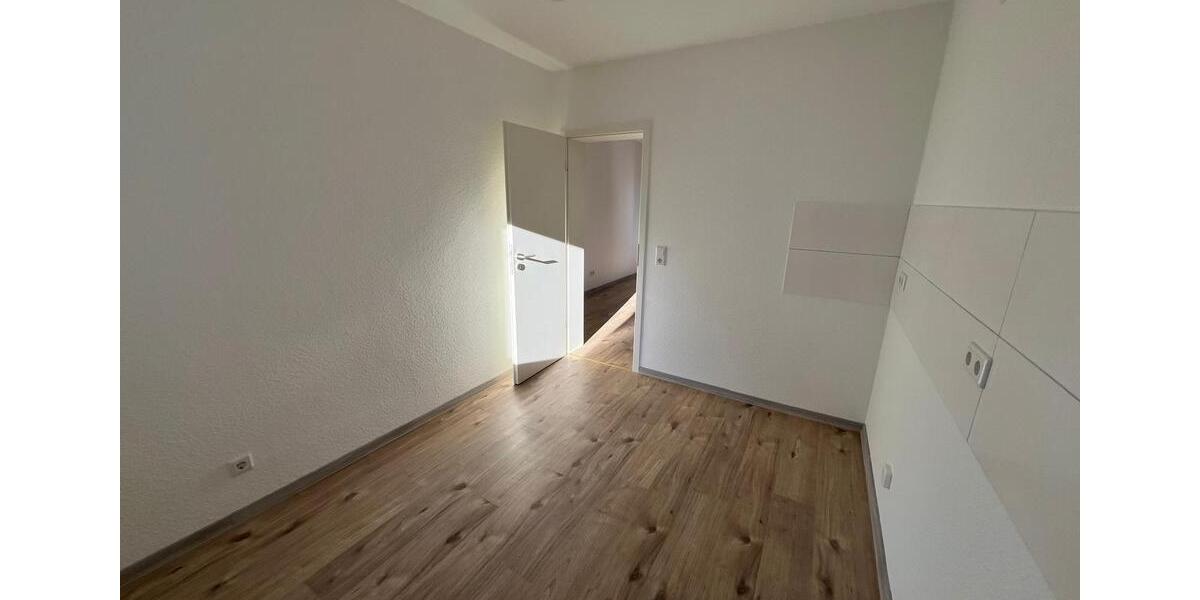 Etagenwohnung Kaufungen - 4 Zimmer, 80 m&sup2;, 920&euro; | Angebot:26231057