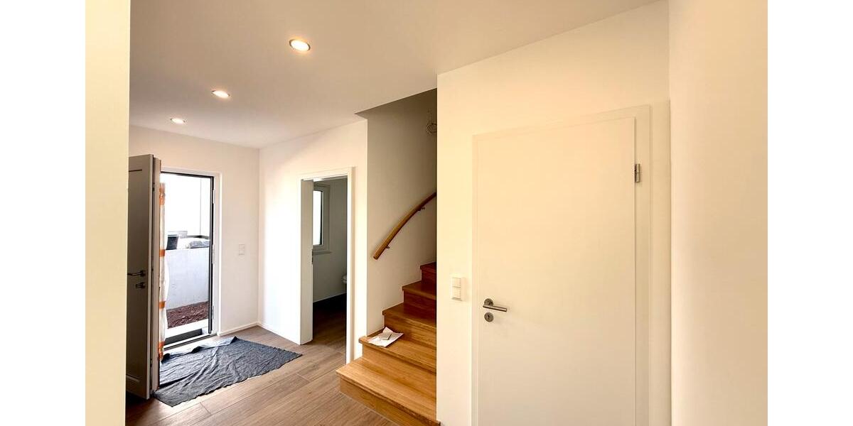 Doppelhaushälfte Fulda - 5 Zimmer, 145 m&sup2;, 2.190&euro; | Angebot:26336522