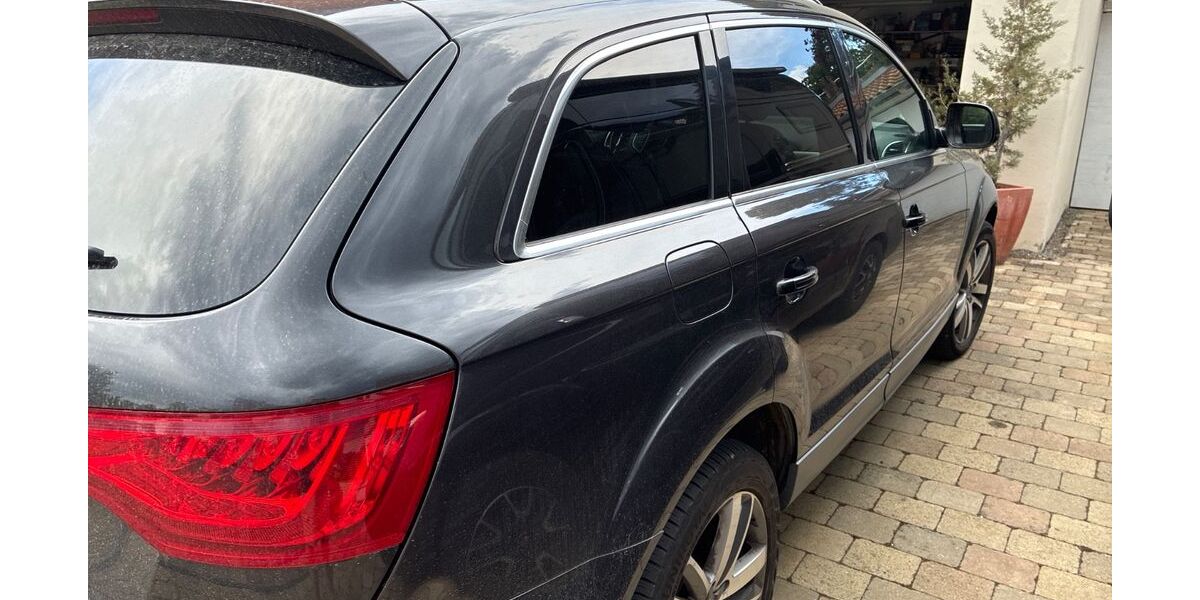 Audi Q7 265.000 km 12.500 &euro; Salem 88682