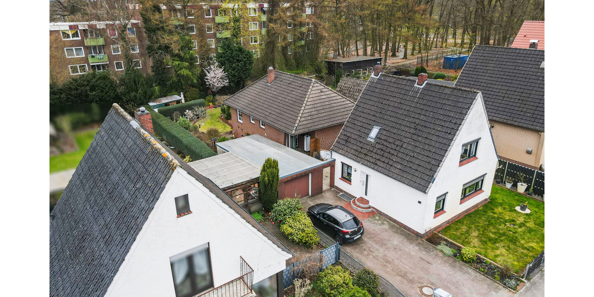 Delmenhorst-Annenheide Gepflegter Walmdachbungalow mit schönem Garten in zweiter Reihe - Bungalow Delmenhorst / Annenheide Annenheide | Angebot:26355215