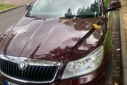 Skoda Octavia 280.000 km 2.400 &euro; Bonn 53179