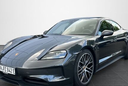 Porsche Taycan 8.000 km 93.950 € Bonn 53119