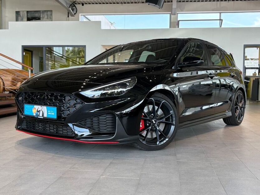 i30
