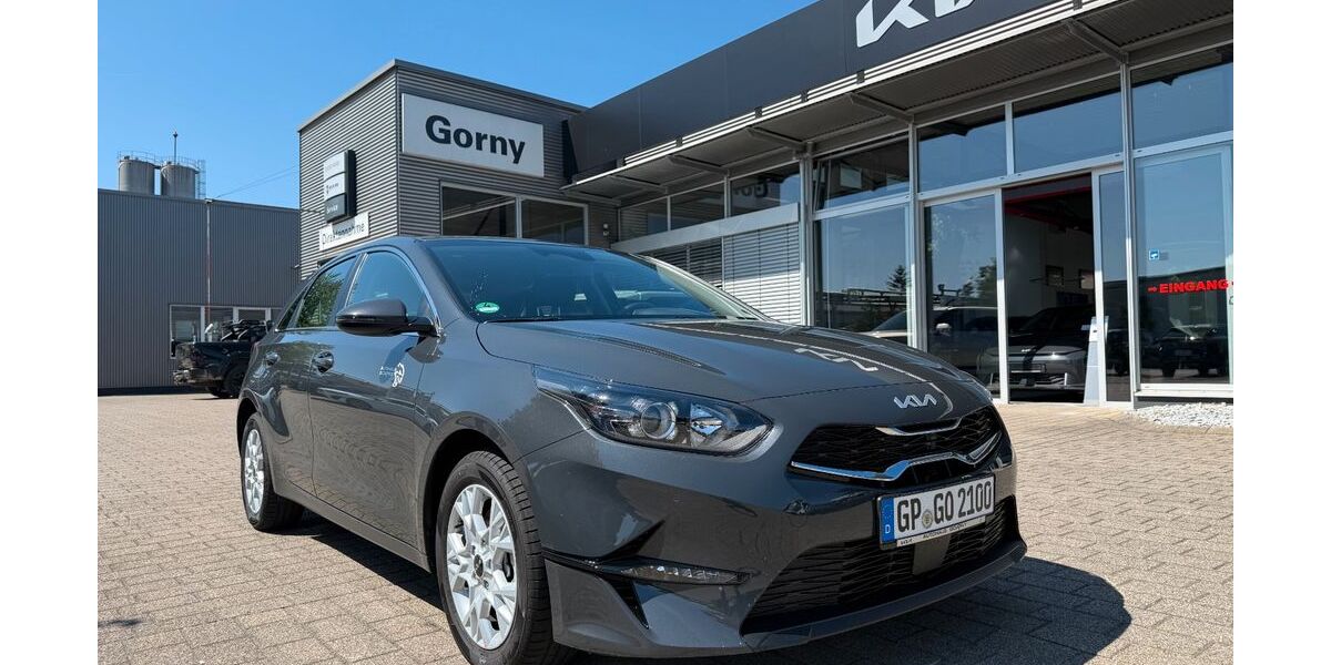 Kia ceed / Ceed 4.900 km 24.499 &euro; Eislingen 73054