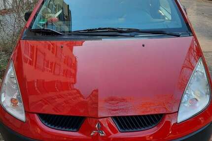 Mitsubishi Colt 62.500 km 2.800 &euro; Pankow (Berlin) 13189