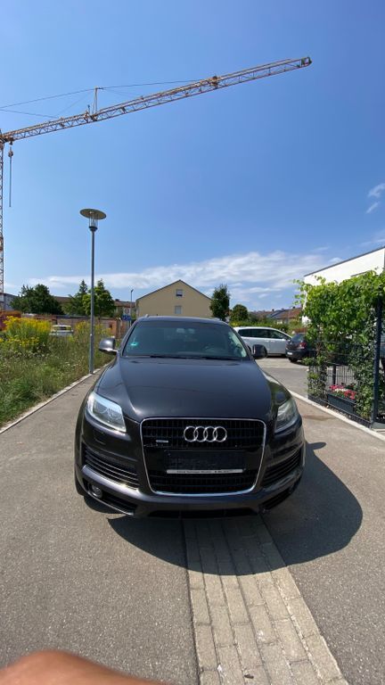 Q7