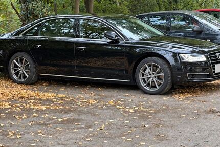 Audi A8 271.650 km 22.999 &euro; Berlin 13409