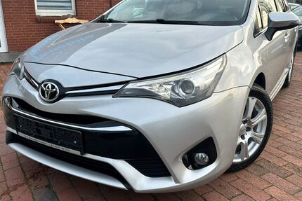 Toyota Avensis 168.121 km 9.900 &euro; Steinfeld 49439