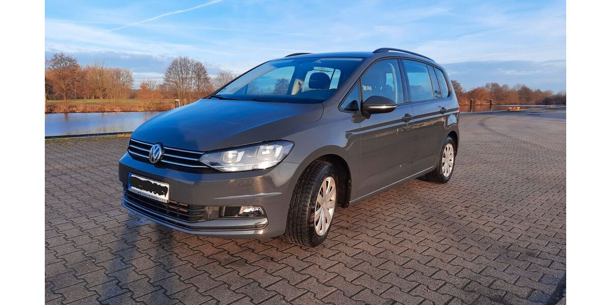 VW Touran 167.500 km 13.500 &euro; Oberlangen 49779