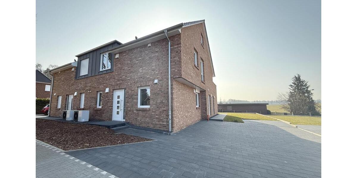 Doppelhaushälfte Toppenstedt - 5 Zimmer, 161 m&sup2;, 1.800&euro; | Angebot:25476123