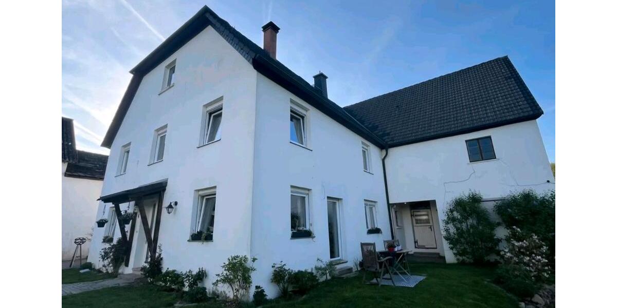 Bauernhaus, Landhaus Meinerzhagen - 4 Zimmer, 180 m&sup2;, 599.000&euro; | Angebot:25973710