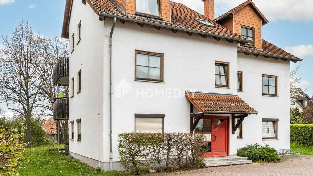 Attraktive Dachgeschosswohnung mit 2 Zimmern, Balkon und Gartennutzung in Eischleben 2 zimmer
