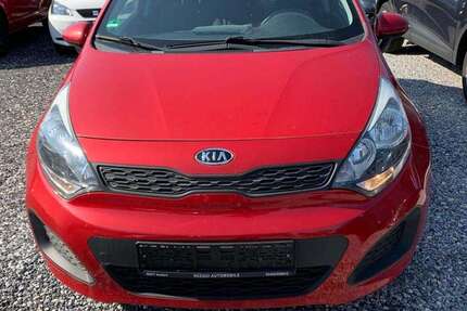 Kia Rio 129.000 km 4.299 &euro; Herzogenrath 52134