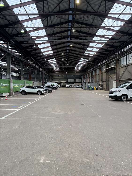 Halle in Hamburg 32.500 € 5896 m²